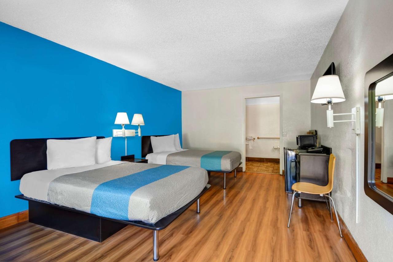 6-atlanta, Ga Hotel