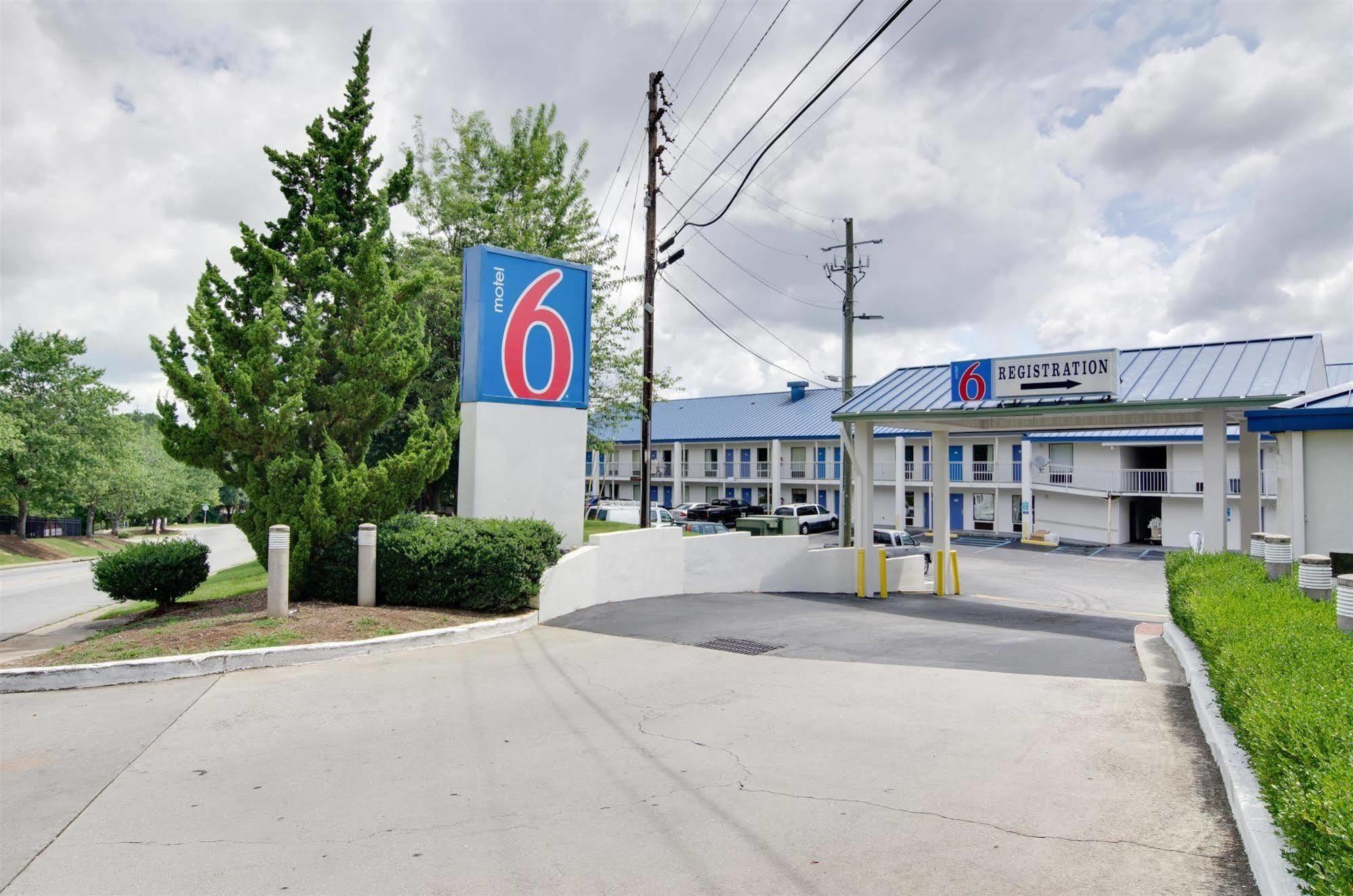 6-atlanta, Ga Hotel 2*